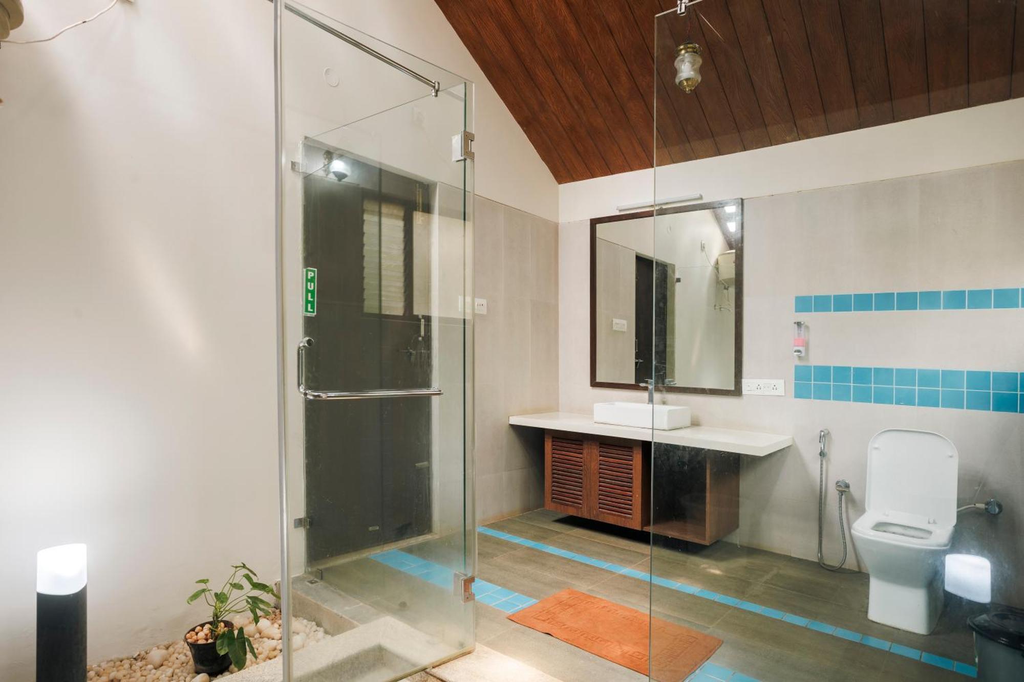 Sai Vishram Beach Resort Bainduru Экстерьер фото