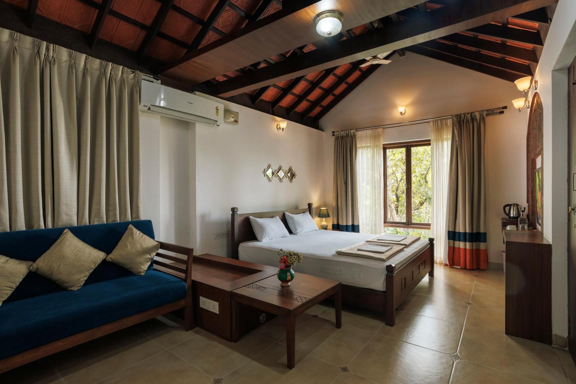 Sai Vishram Beach Resort Bainduru Экстерьер фото