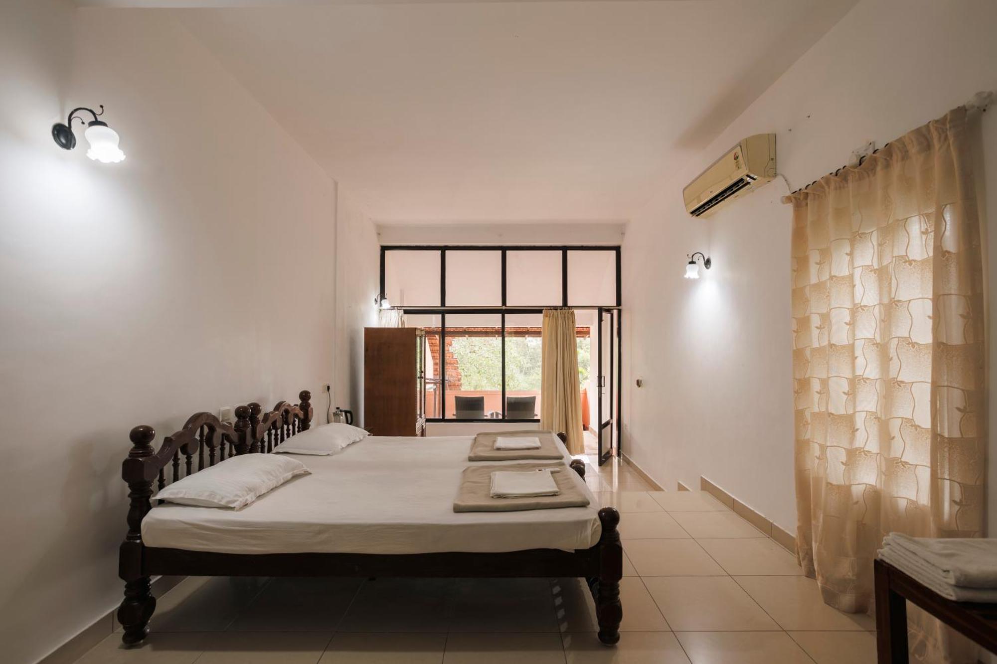 Sai Vishram Beach Resort Bainduru Экстерьер фото