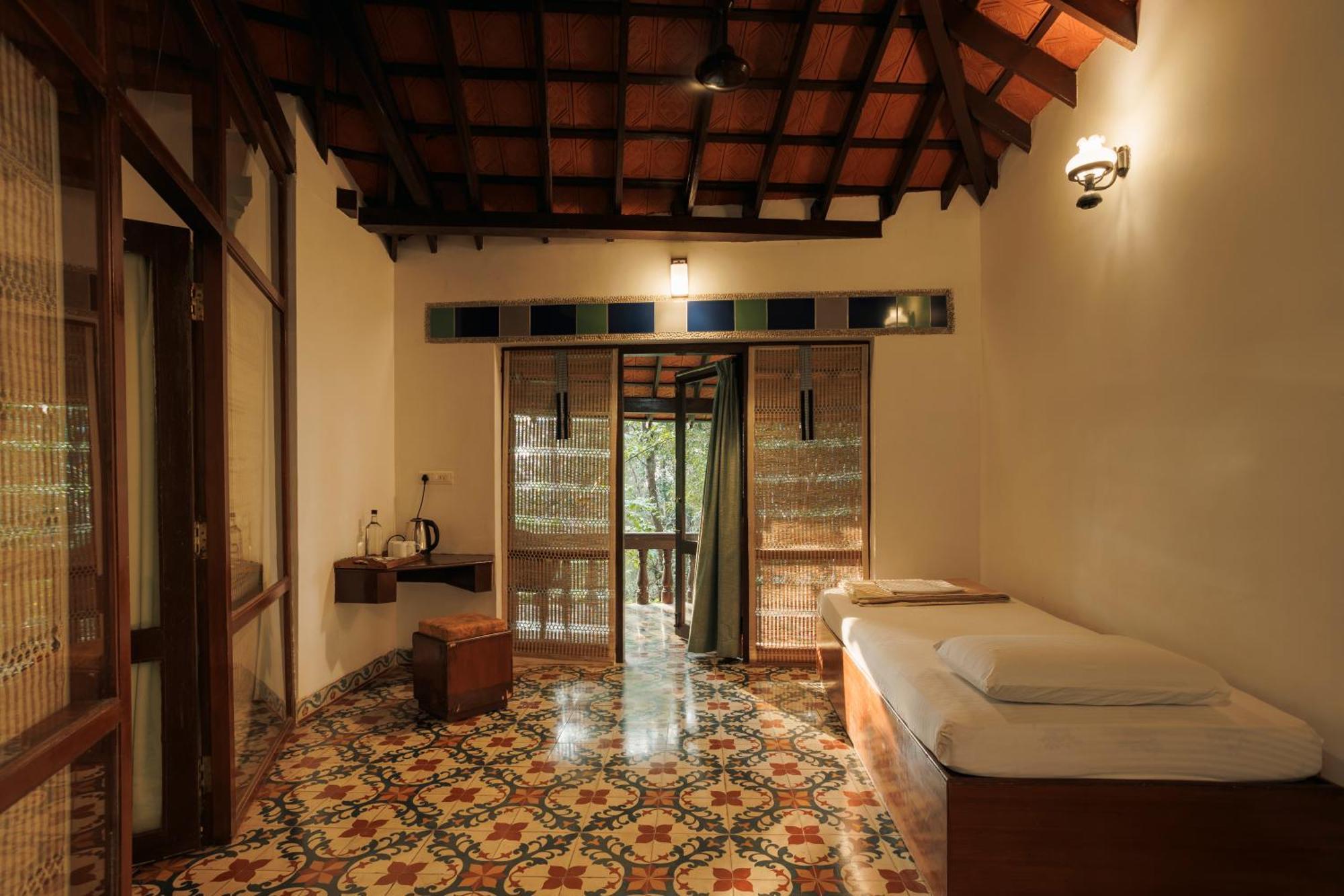 Sai Vishram Beach Resort Bainduru Экстерьер фото